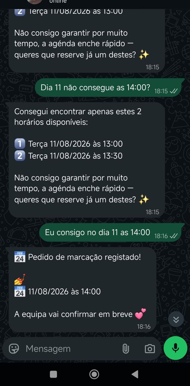 Sofia a confirmar disponibilidade e a registar uma marcação